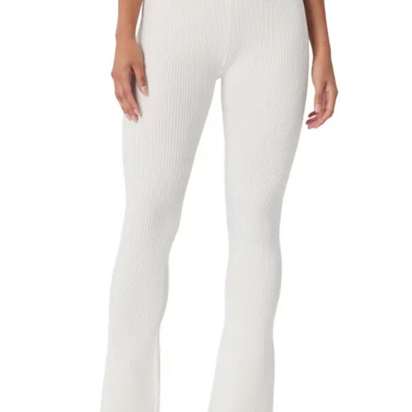 Lita By Ciara Women's Ribbed Flare pants Organic Cotton in white size XXS NEW - Picture 1 of 8